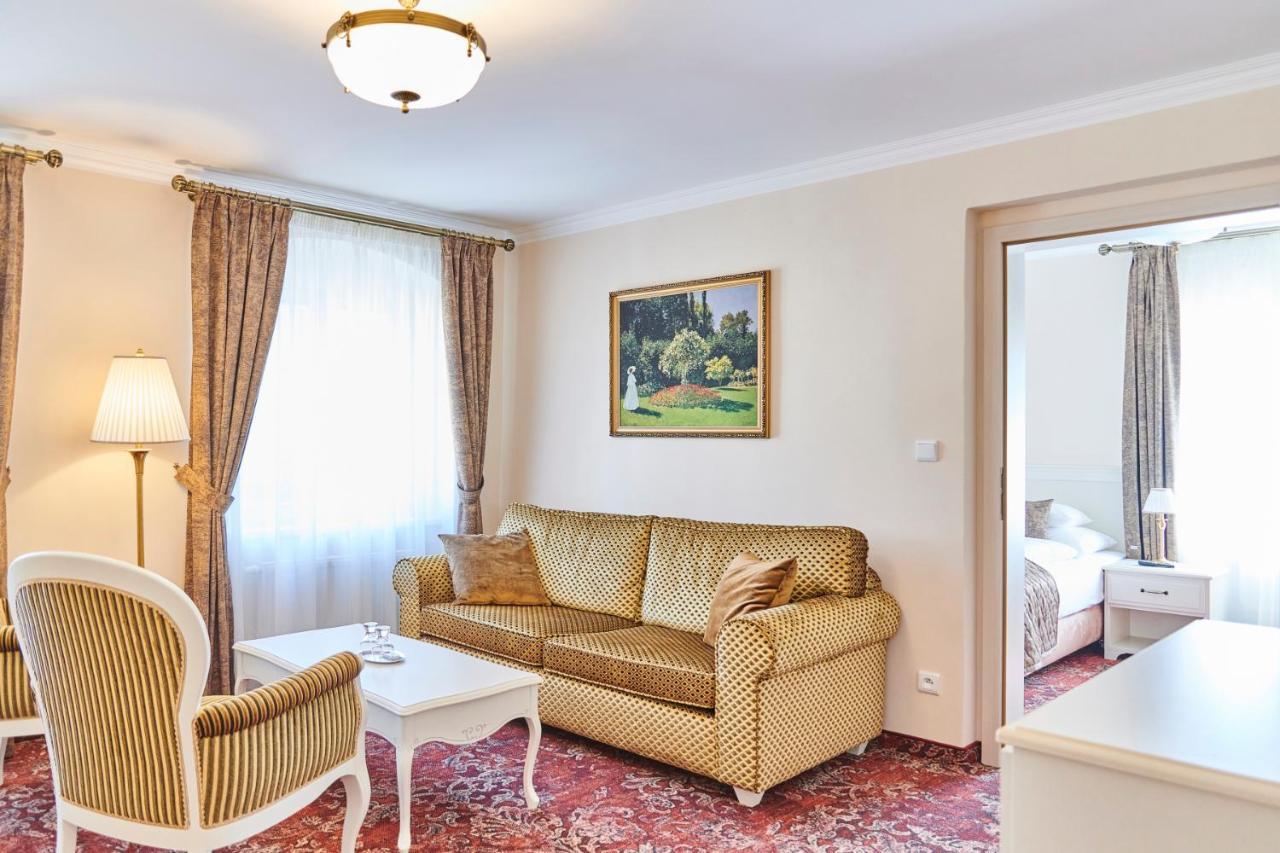 Spa Hotel Centrum Františkovy Lázně المظهر الخارجي الصورة